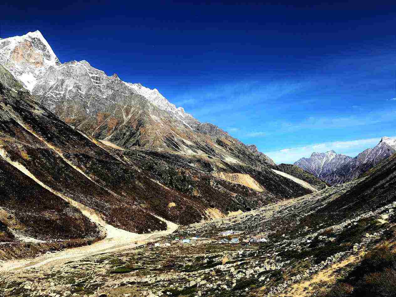 yoga retreats in himalaya yoga retreats in himalaya